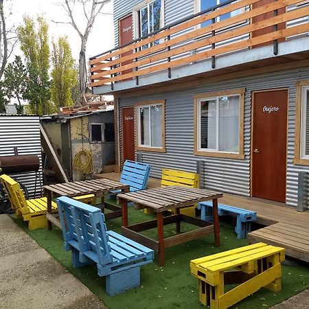 Carfran Patagonia Hostel Puerto Natales Bagian luar foto